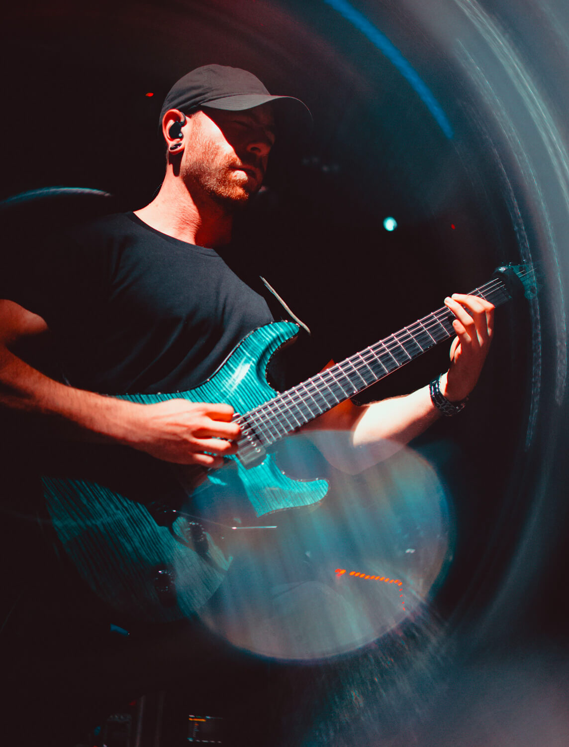 Guitarist Aaron Marshall