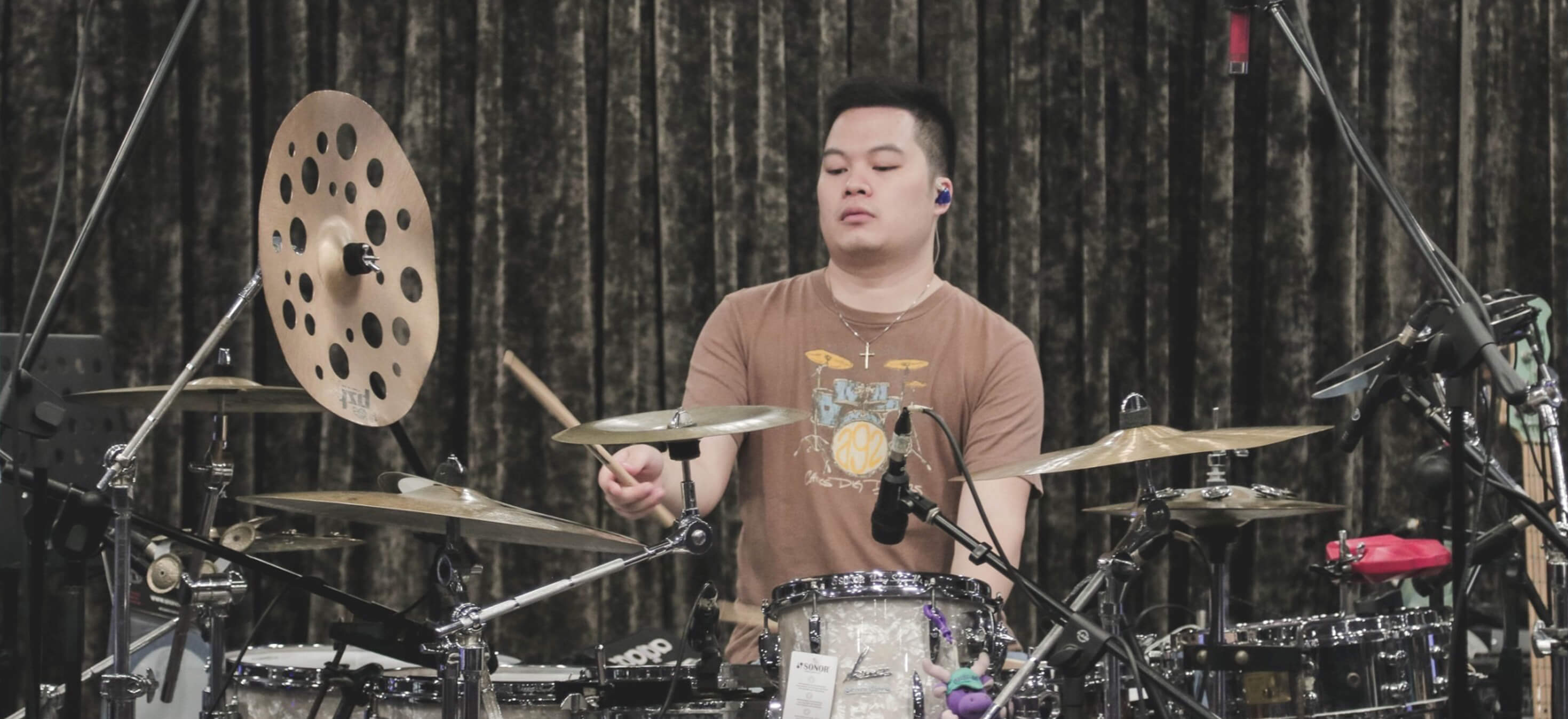 Echa Soemantri, professional drummer