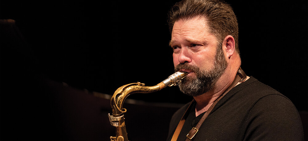 Ora Paul Haar, professional saxophonist