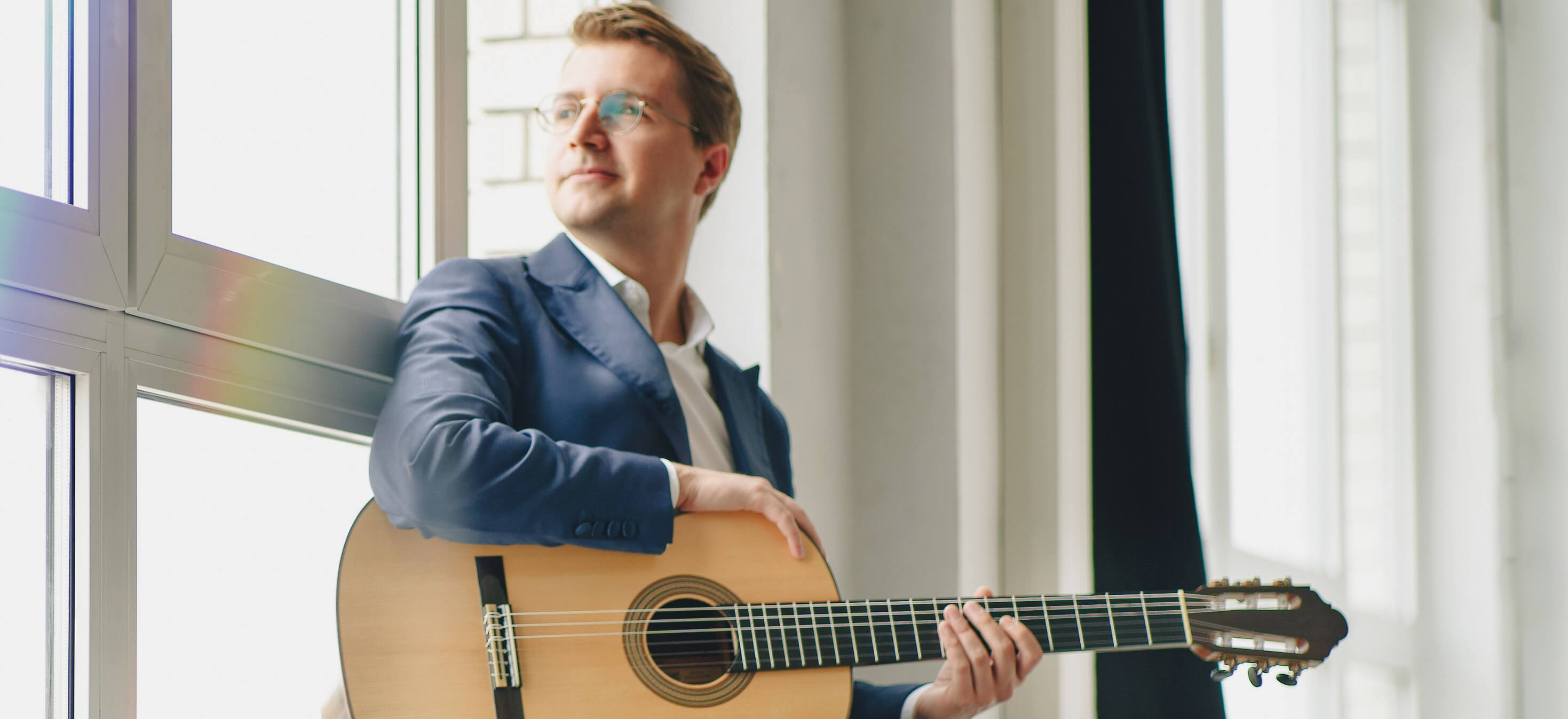 Vojin Kocić, professional guitarist