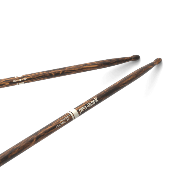 ProMark Classic Forward 747 FireGrain Hickory Drumstick, Oval Wood Tip