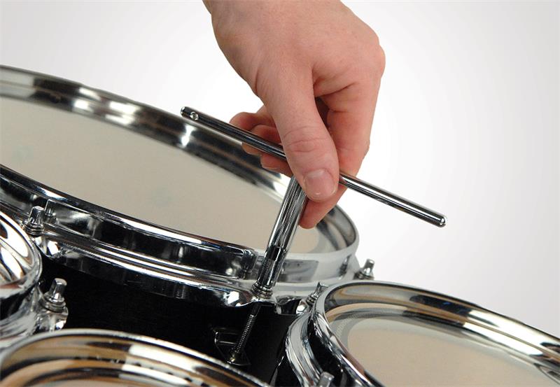 tuning marching drums